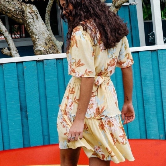 🔆BILLABONG🔆ONE AND ONLY DRESS - Picture 6 of 13